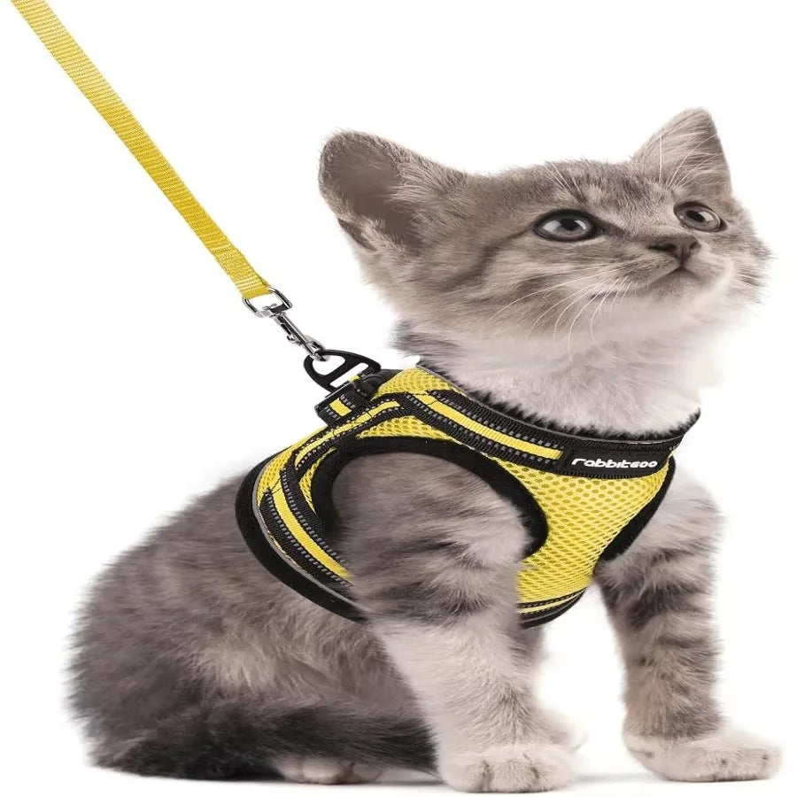 AEHOME Escape Proof Cat Harness And Leash Set Reflective