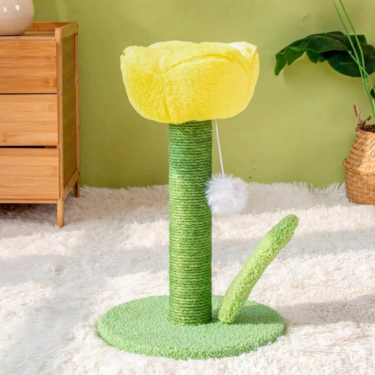 Tulip Shaped Cat Scratching Post With Sisal Rope Board